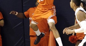 UTEP boots three from men’s hoops over gambling